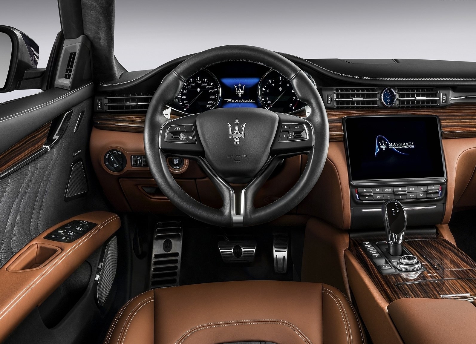 https://wcar.sets.lv/cars/Maserati/Quattroporte sedans/0ac5c3c5eb97460e1a952e2e761c4ce8.jpg